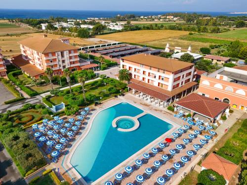 Isola di Capo Rizzuto Hotel | Fruit Village Capo Rizzuto S Antonio
