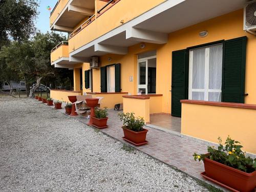 Fuscaldo Apartment | Fuscaldoapartment - Pantheon