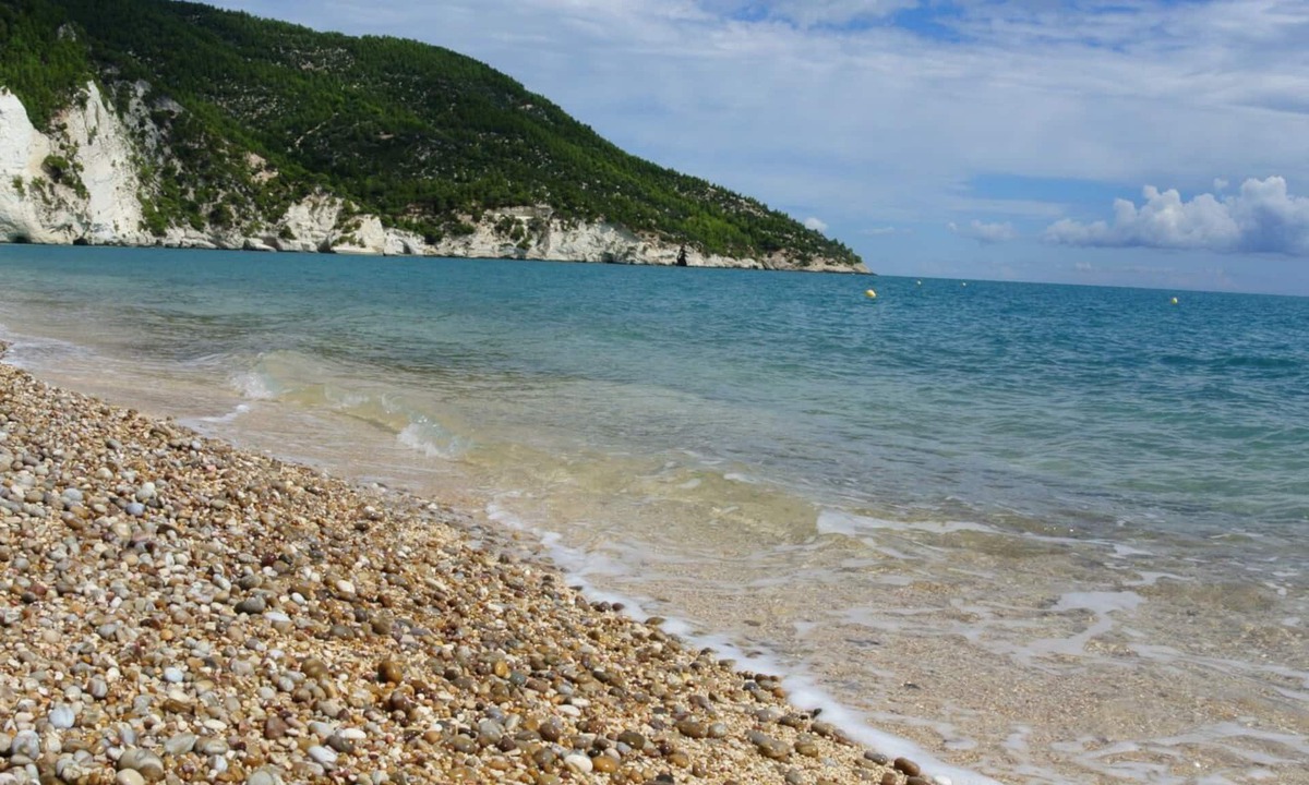 Mattinata Apartment | GARGANO, APULIA: VIGNANOTICA—A UNIQUE NATURAL EXPERIENCE—BEACH, CLIFFS, CANOES, CAVES