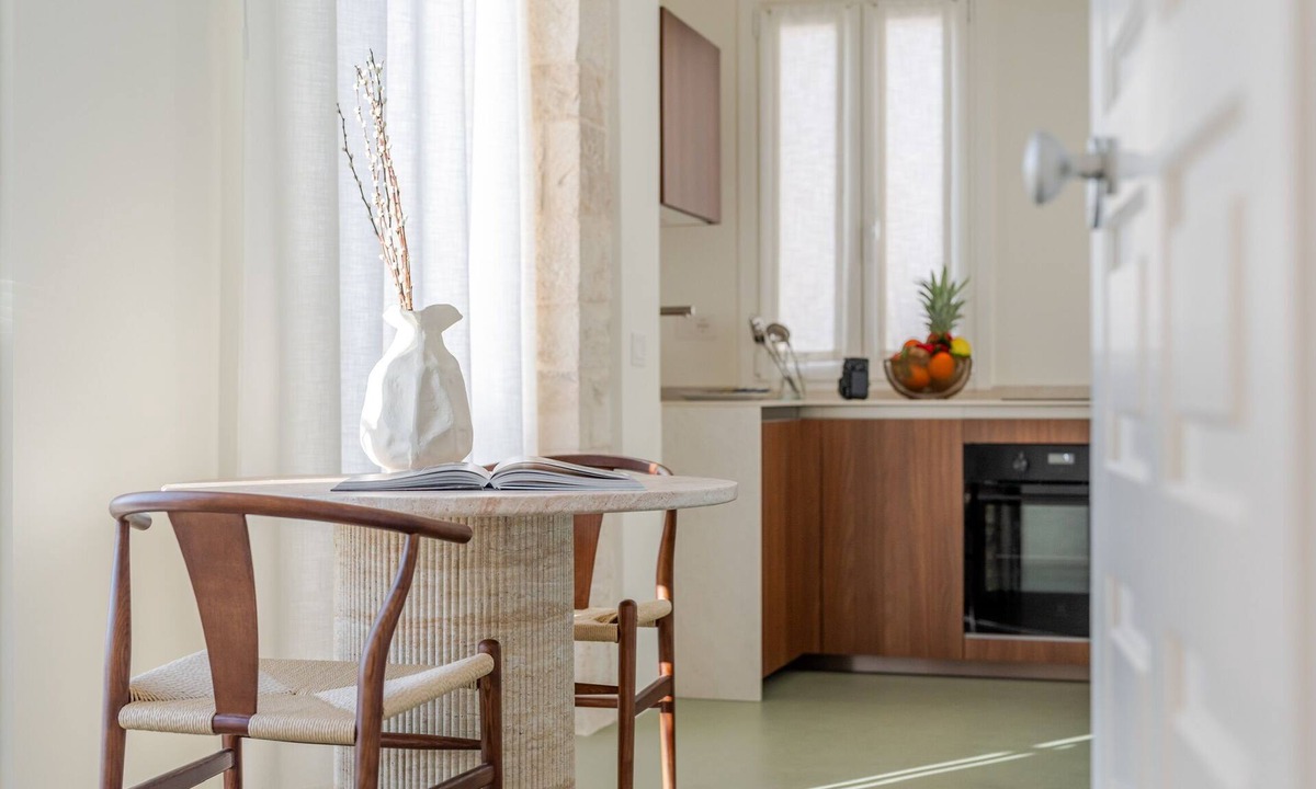 Noci House | Garibaldi Luxury Suites - Solea Suite