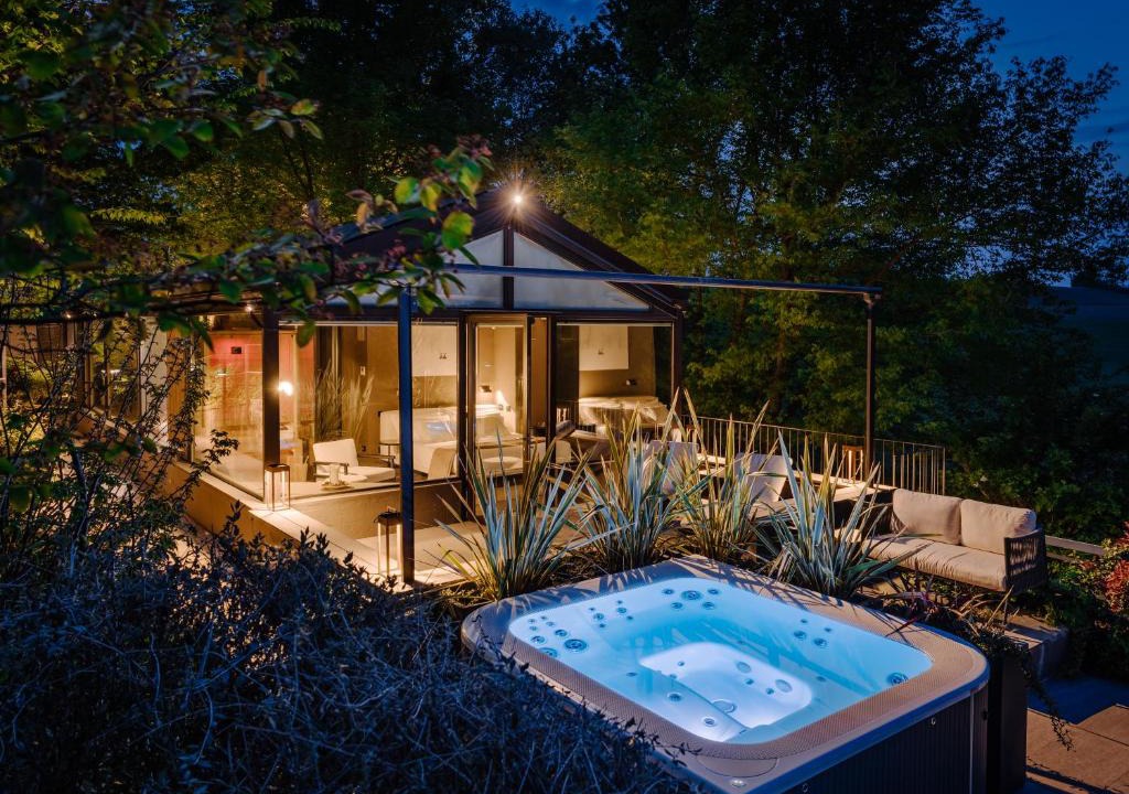 Terruggia Villa | Glass House & SPA Italy