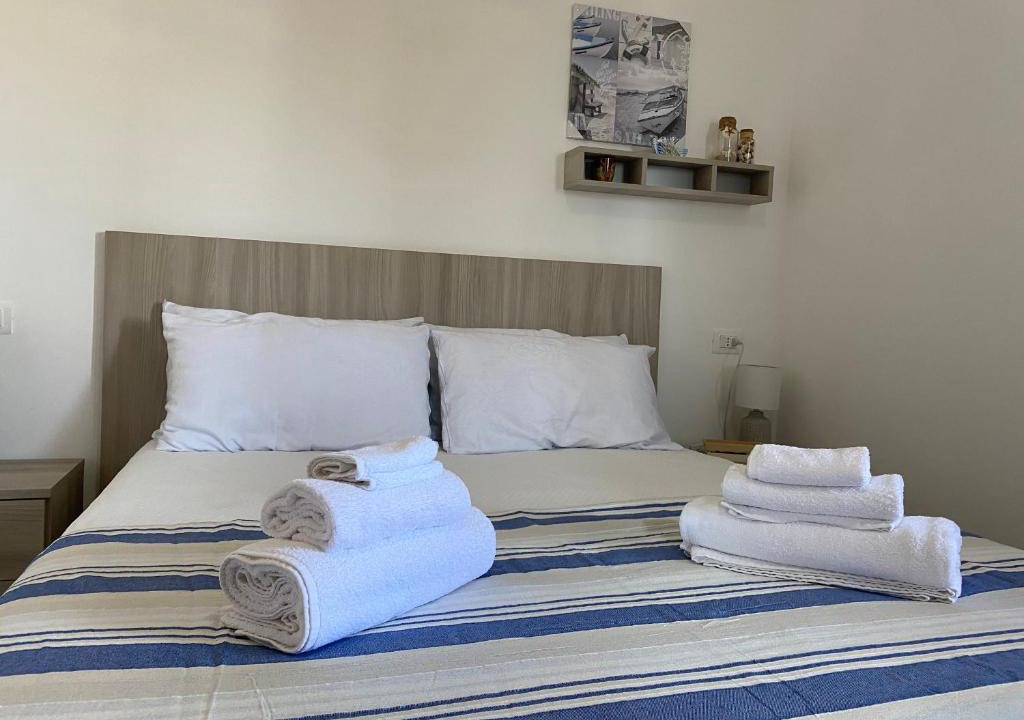 Praia a Mare Bed & Breakfast | Go Island