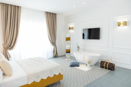 Municipio 4 House | Granea - Rooms for Living