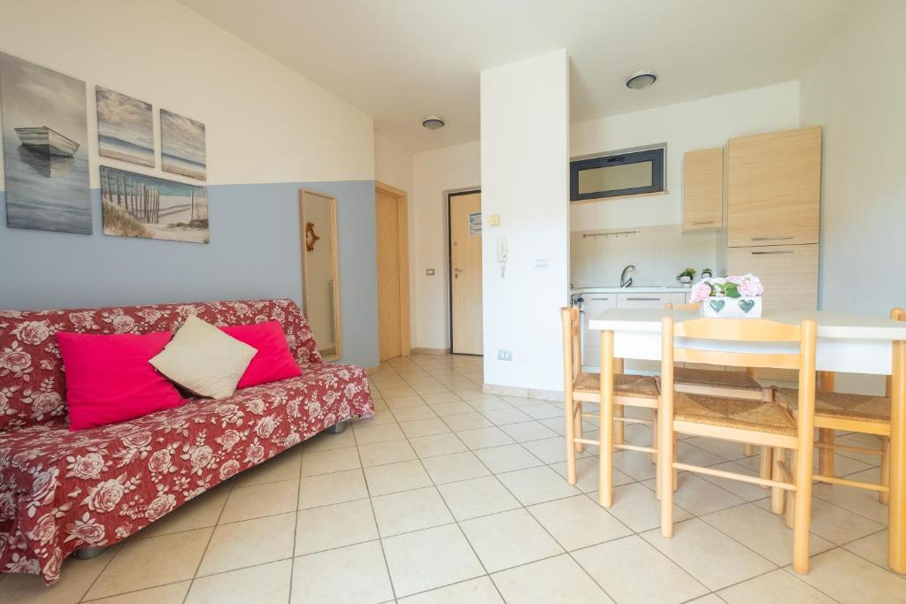 Foggetta Apartment | Green Bay C12 - Pineto Vacanza