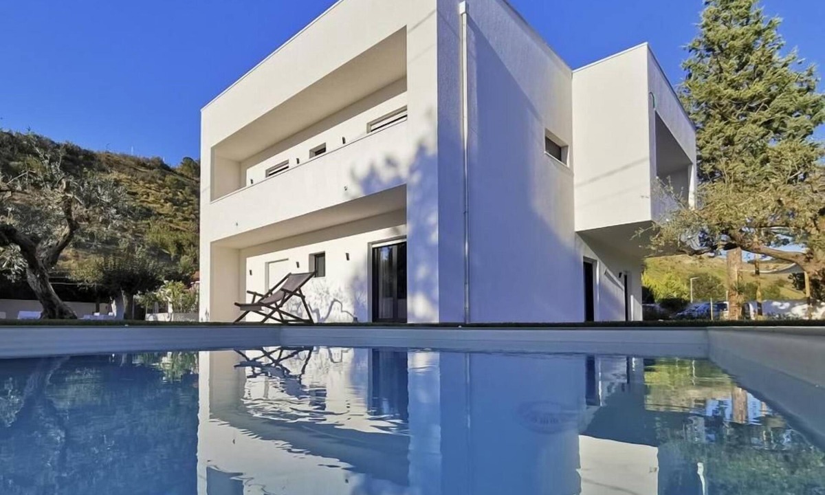 Castilenti Hotel | Green Land Boutique Hotel