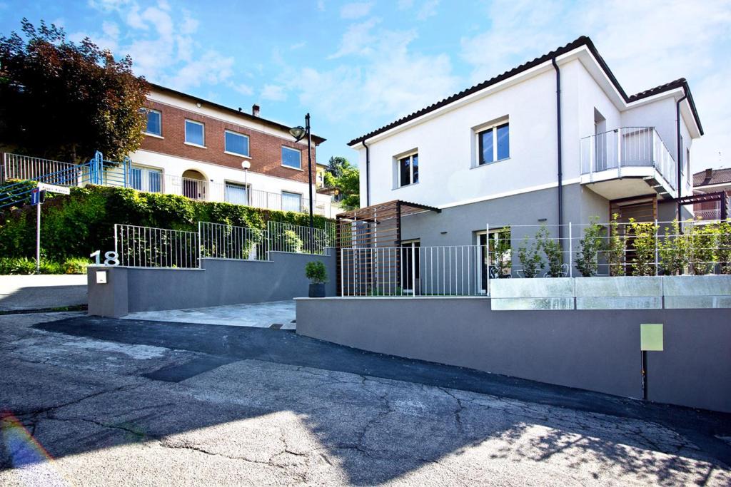 Castagnole delle Lanze House | Guest House Nonna Giulina, camere - Rooms