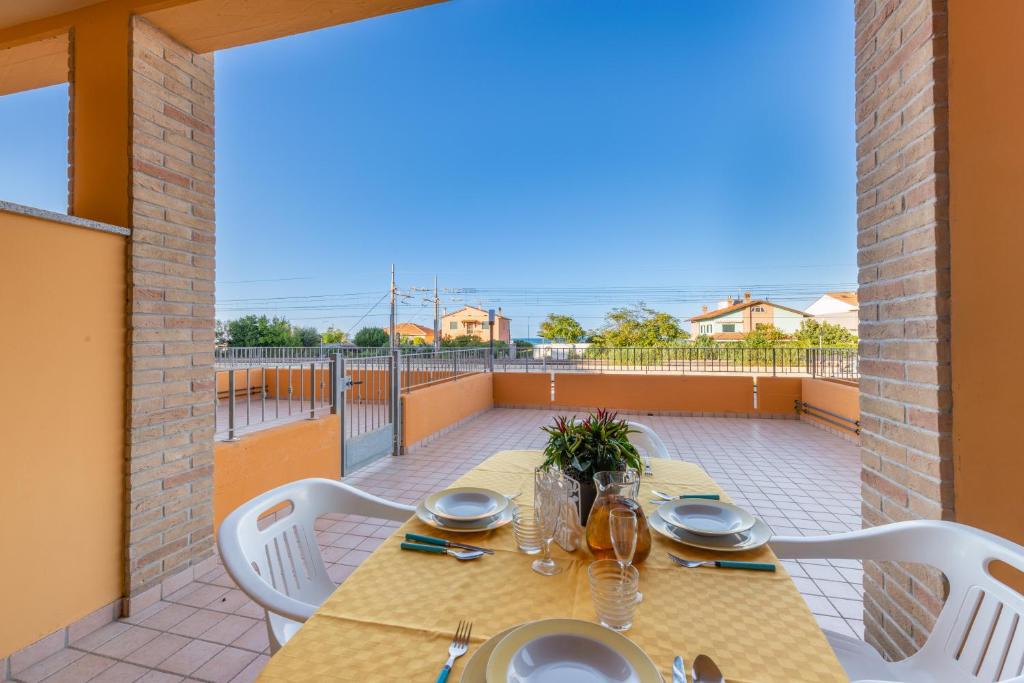 Marotta Apartment | GuestHost - Apartment with Terrace & Parking near the Sea