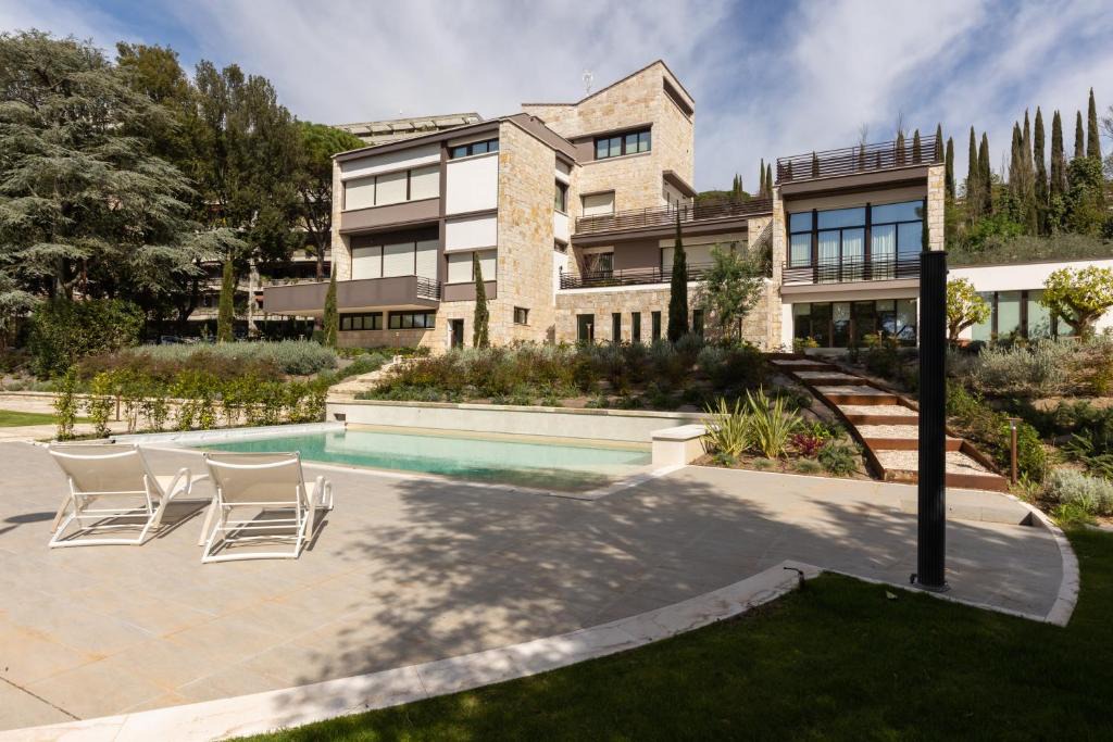 Perugia Apartment | GuestHost - Exclusive Perugia Getaway - Apartments with Shared Pool & Parking