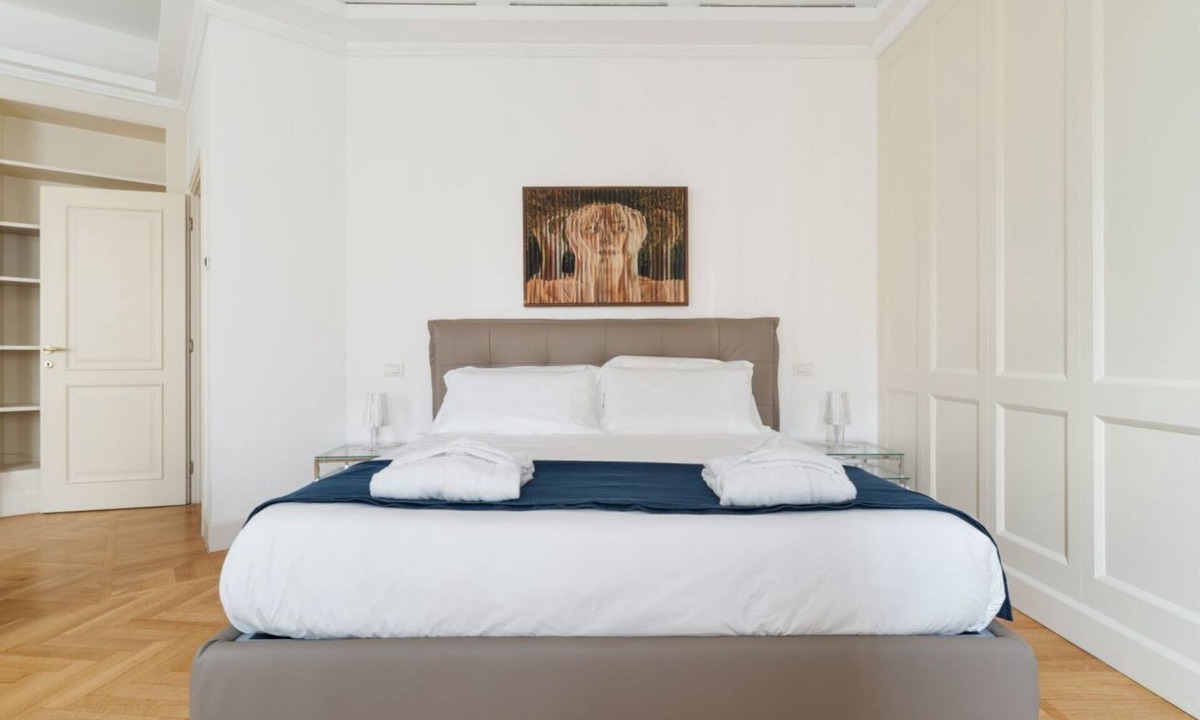 Porta Lodovica Apartment | GuestHost - Luxurious 500 square meters apartment, perfect for seven people, located on the first floor of a building with an elevator (NOT accessible to disabled guests) within the Residenza degli Orti Antichi complex.The property is located near Croc