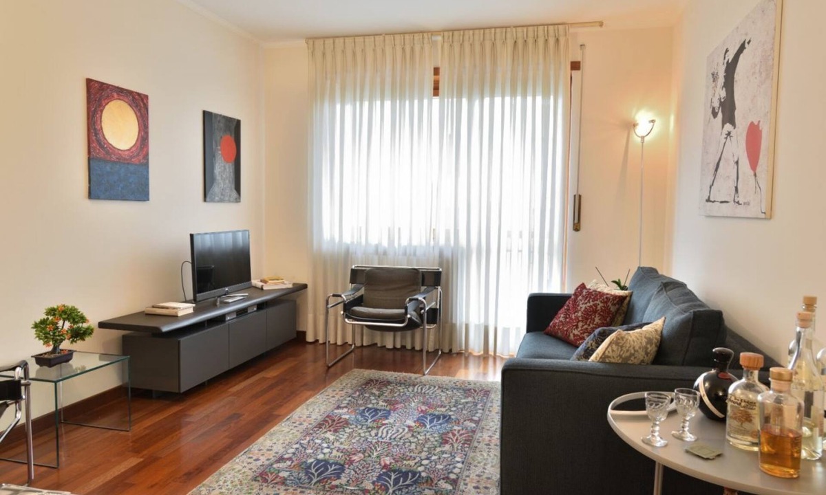 Vanchiglietta Apartment | GuestHost - Maison Jelfb