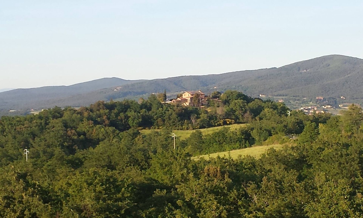 Casole d'Elsa Apartment | HILLTOP APARTMENT WITH GREAT WIEW BETWEEN SIENA AND VOLTERRA