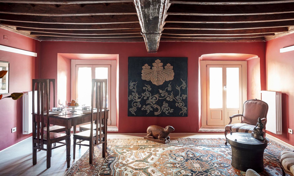 Historic Centre Apartment | Historic Centre Flat overlooking piazza Carlo Emanuele - 2 Bedrooms, 2 Bathrooms