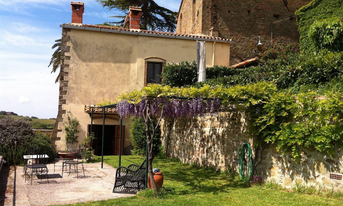 Pereta House | Historical House with garden and spectacular view