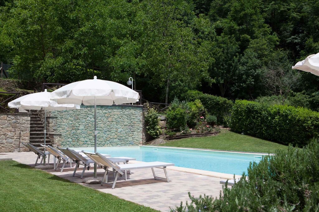 Raggiolo Apartment | Holiday apartment in the medieval old town