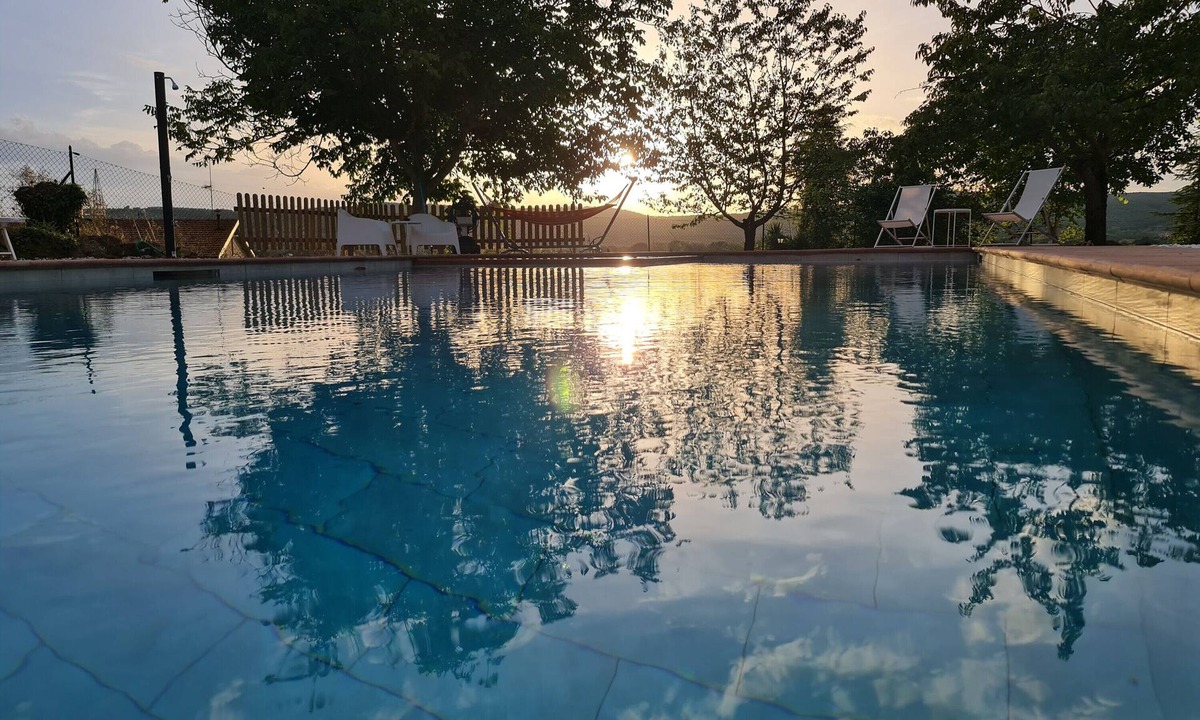 Magione Villa | Holiday Apartment 'Villa Graziella' with Private Pool, Terrace & Wi-Fi