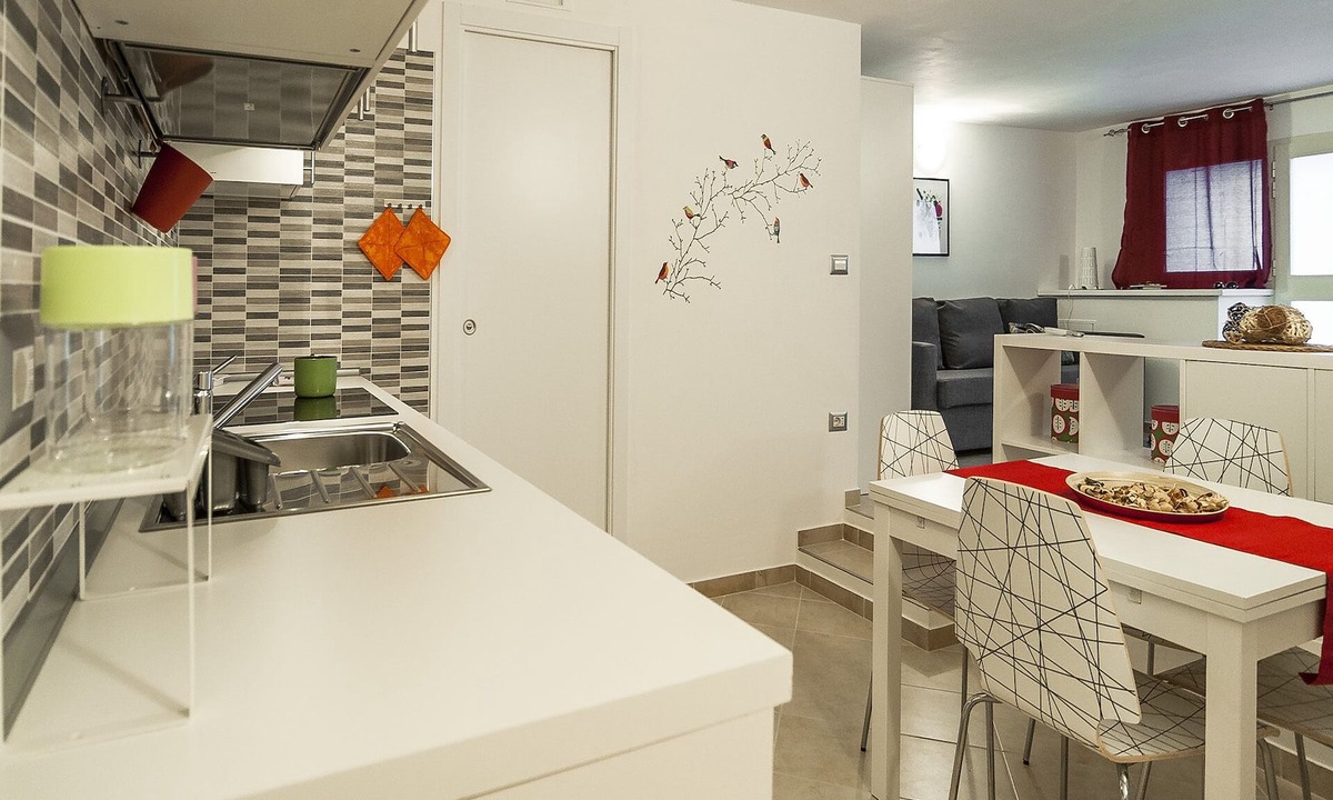 Sperlonga Apartment | HOLIDAY CARIDDI LOFT