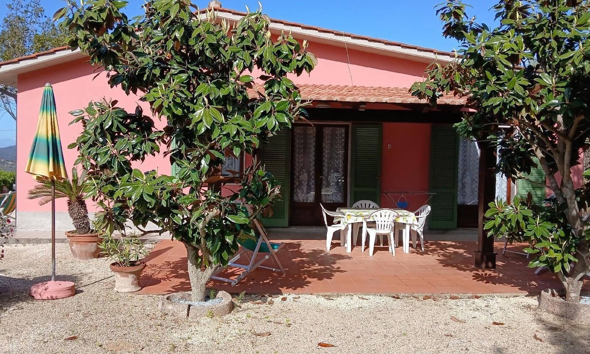 Capoliveri Apartment | Holiday flat with water view