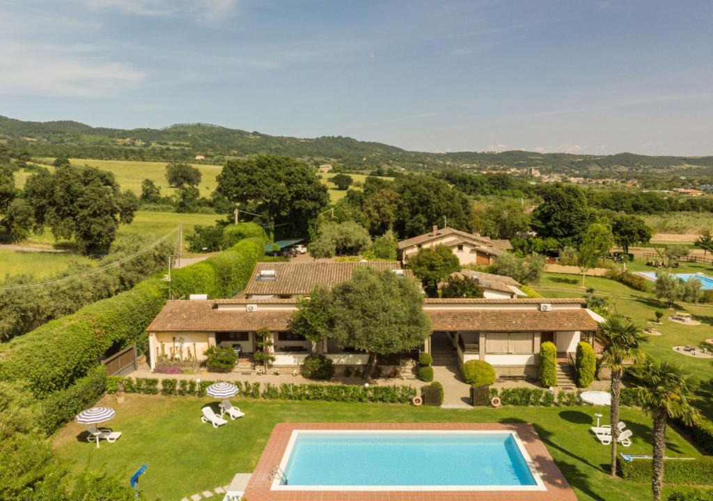 Bolsena House | Holiday Home Dolce Vita-4 by Interhome