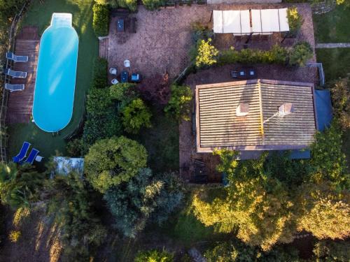 Ostra House | Holiday Home Haustierfreundliches 'Cottage Glicini' mit Pool und Aussicht by Interhome