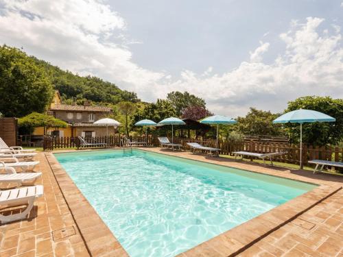 Assisi House | Holiday Home in Assisi with Pool & Nature