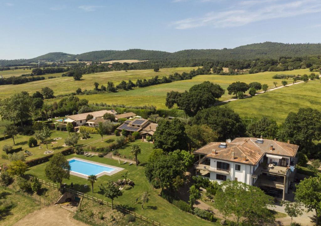 Bolsena House | Holiday Home Rosalba Bacara by Interhome