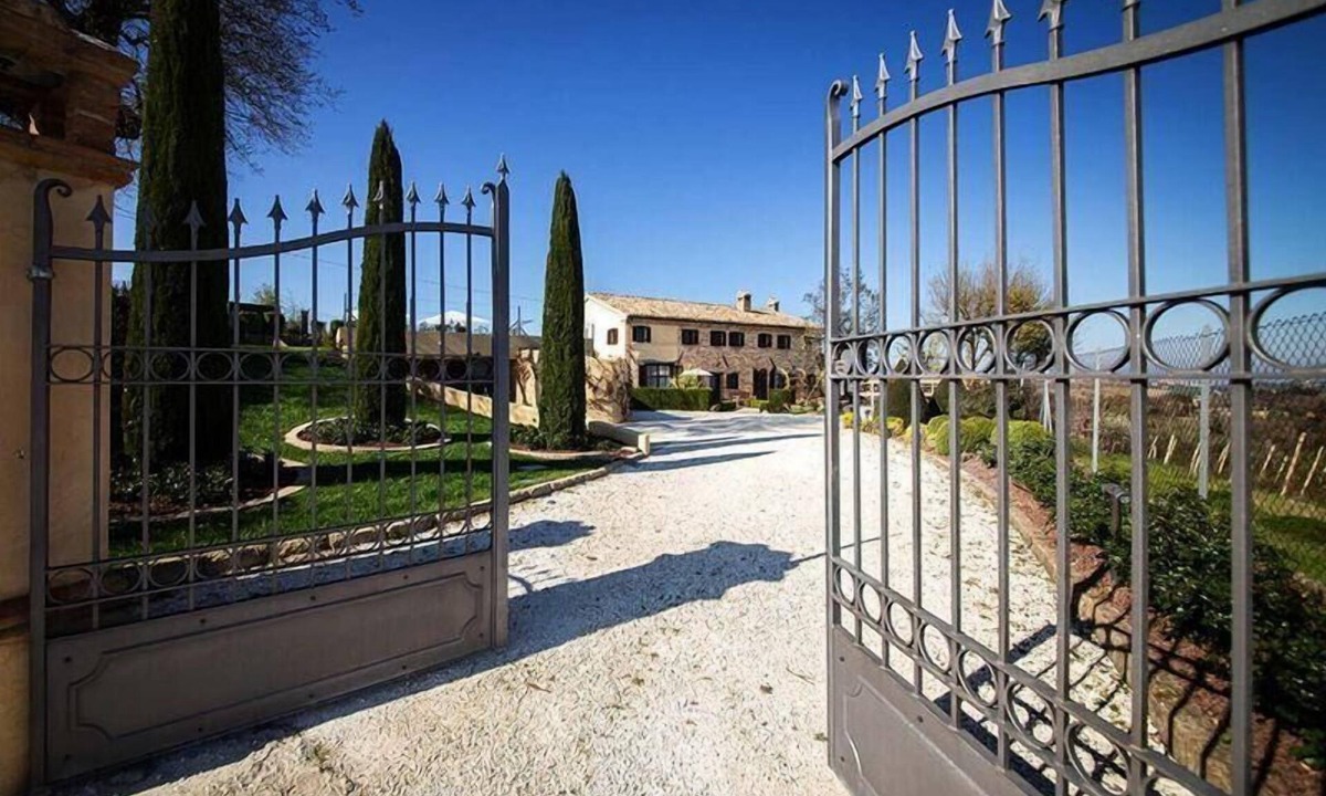 San Marcello House | Holiday house San Marcello for 1 - 10 persons with 3 bedrooms - Holiday home