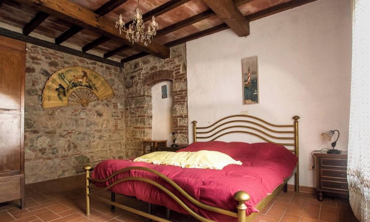 Massa Marittima Apartment | Homerez - Apartment in Massa Marittima
