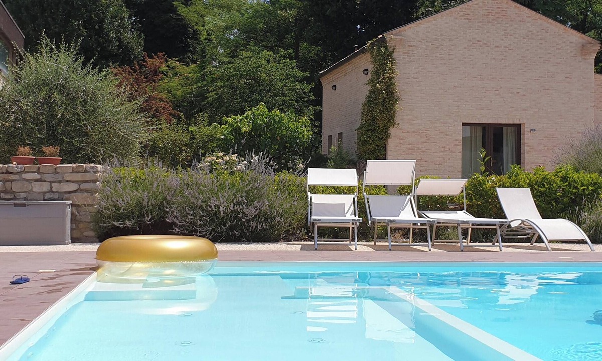 Montalto delle Marche Apartment | Homerez - Charming 60m² Country Apartment with Pool