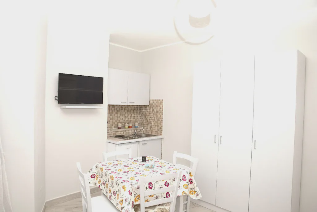 Barra Apartment | Homerez last minute deal - Amazing apartment in Napoli and Wifi