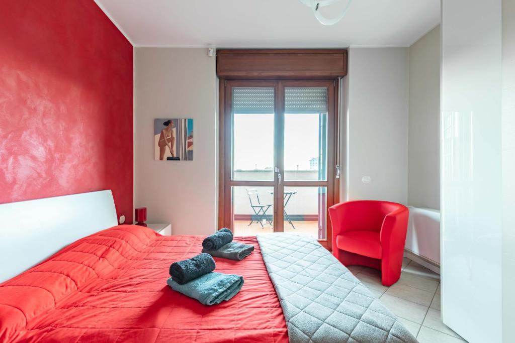 Melegnano Apartment | HOST4U - CASA CLAUDIO, Appartamento a Melegnano con Garage Auto