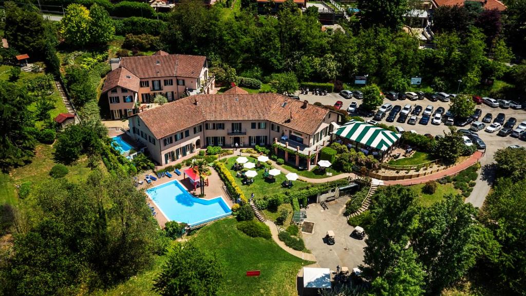 Pecetto Torinese Hotel | Hostellerie Du Golf