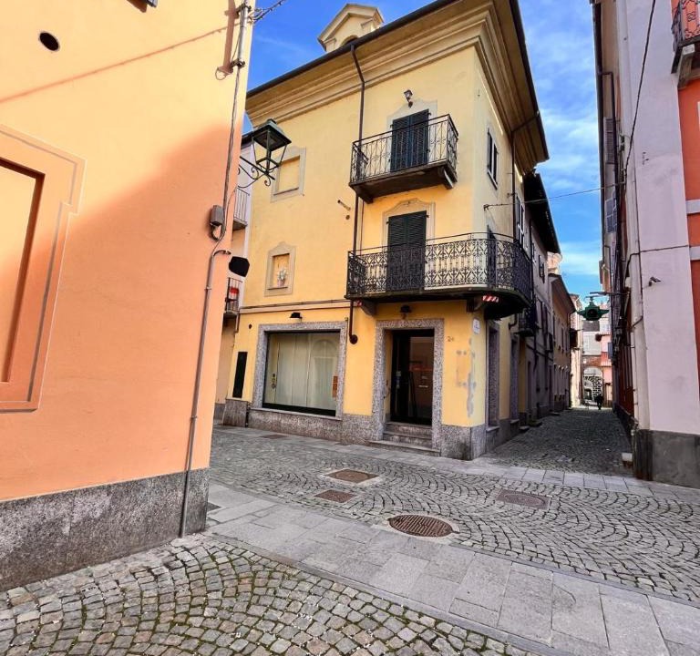 Chivasso Apartment | Hostpitaly - La Quiete Essenziale