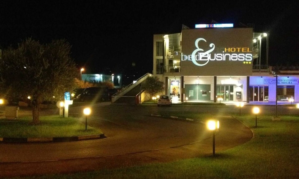 San Giovanni Teatino Hotel | Hotel Bed & Business