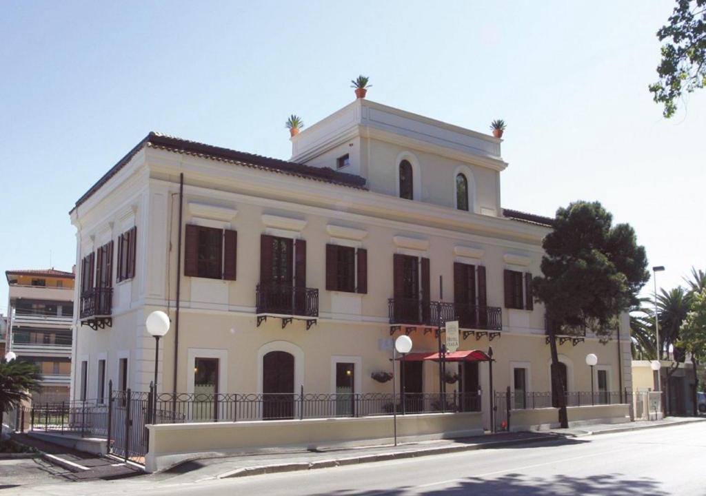 Francavilla al Mare Hotel | Hotel Claila