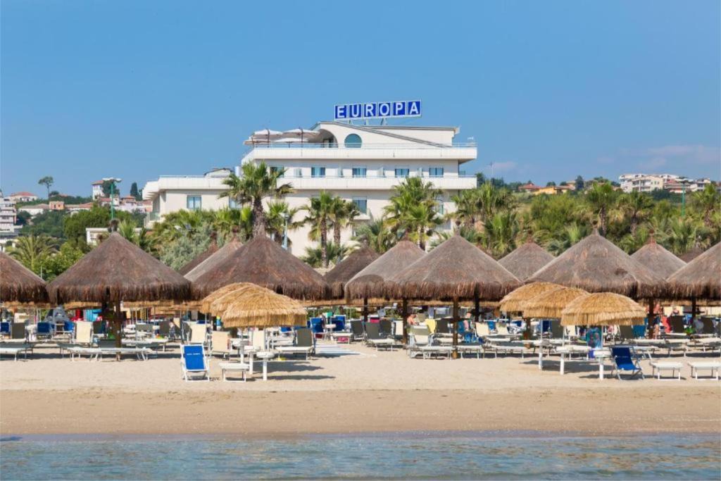 Giulianova Hotel | Hotel Europa Beach Village