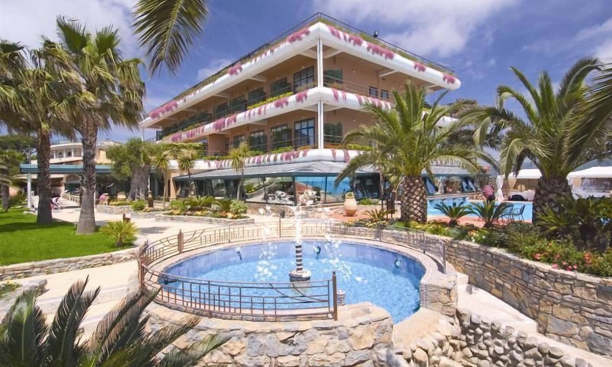 Pozzuoli Hotel | Hotel Gli Dei