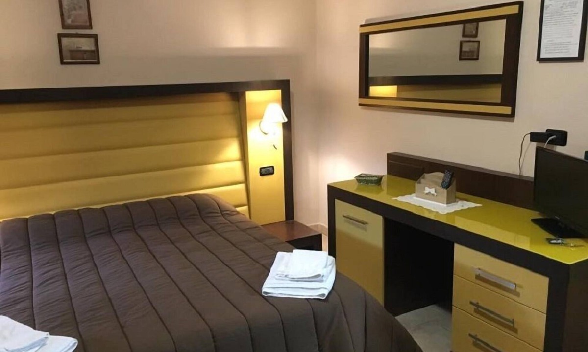 Castellina Marittima Hotel | Hotel il Malandrone