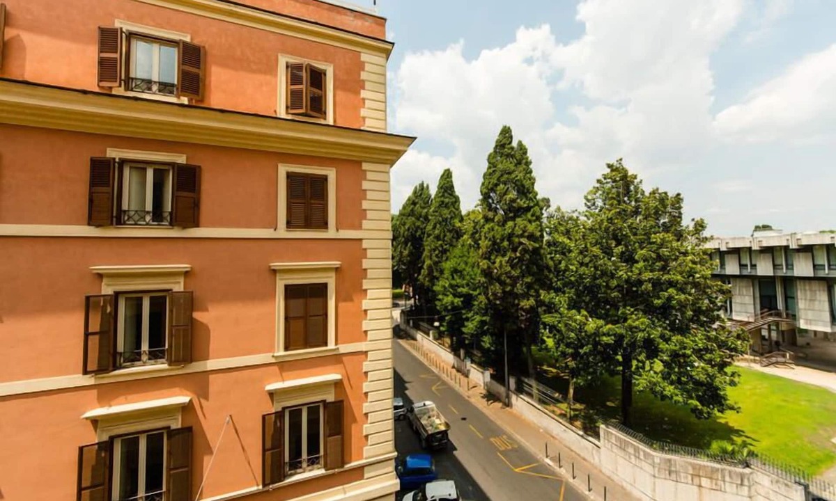 Rione XVIII Castro Pretorio Hotel | Hotel Lella