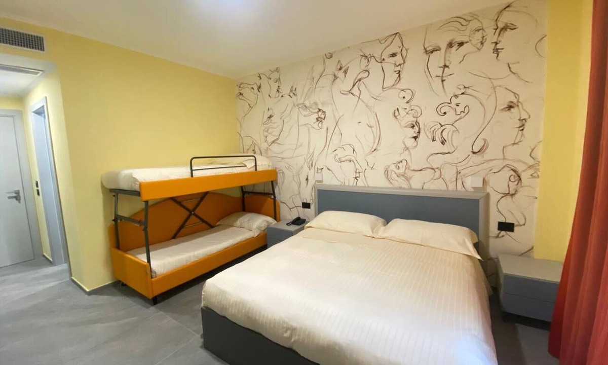 Latronico Hotel | HOTEL PICCOLO PARADISO