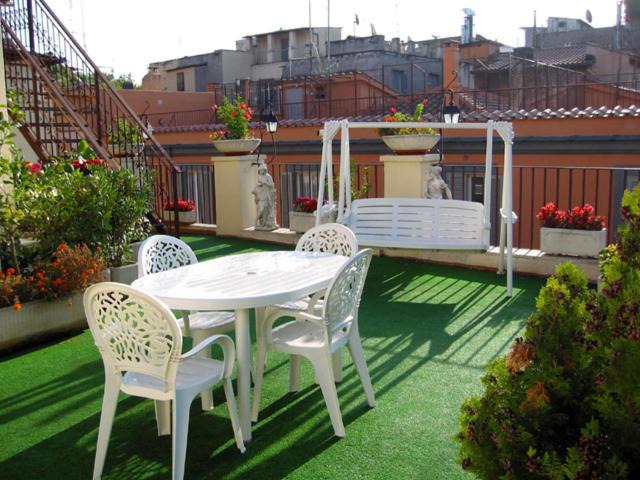 Rione III Colonna Hotel | Hotel Sistina