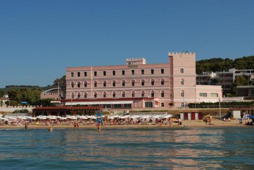 Vico del Gargano Hotel | HOTEL SOLE