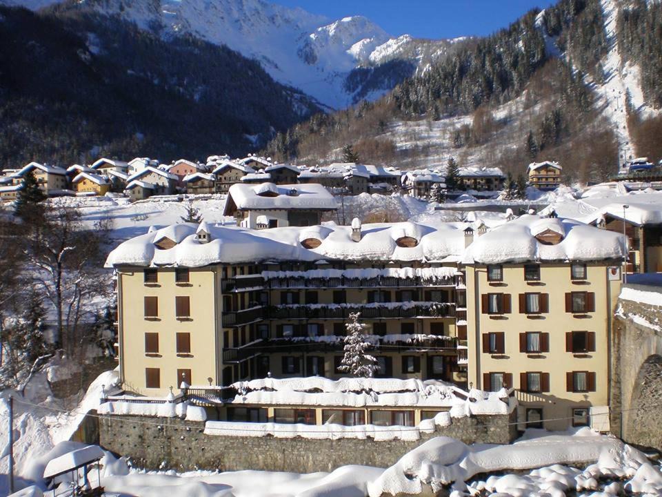 Dolonne Hotel | Hotel Tavernier
