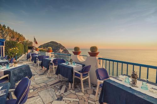 Sant'Angelo Hotel | Hotel Villa Maria