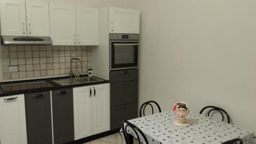 Municipio 4 Apartment | Hoya Room & Living