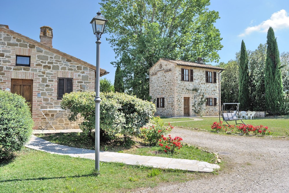 Ospedalicchio Hotel | I Casali Della Ghisleria