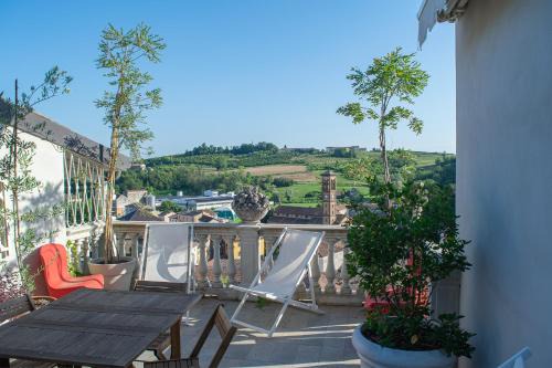 Ottiglio House | I Leoni Ruggenti Terrazza Incantata tra le Colline del Monferrato