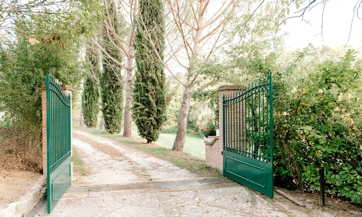 Uncinano Villa | Idyllic Countryside villa on 1ha land. Pool & Air Conditioner