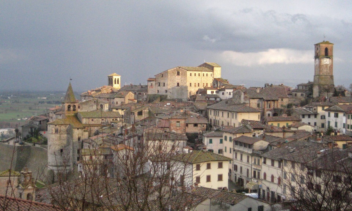 Anghiari House | IDYLLIC GUESTHOUSE IN MEDIEVAL TUSCANY PERFECT ALSO IN FALL AND WINTER