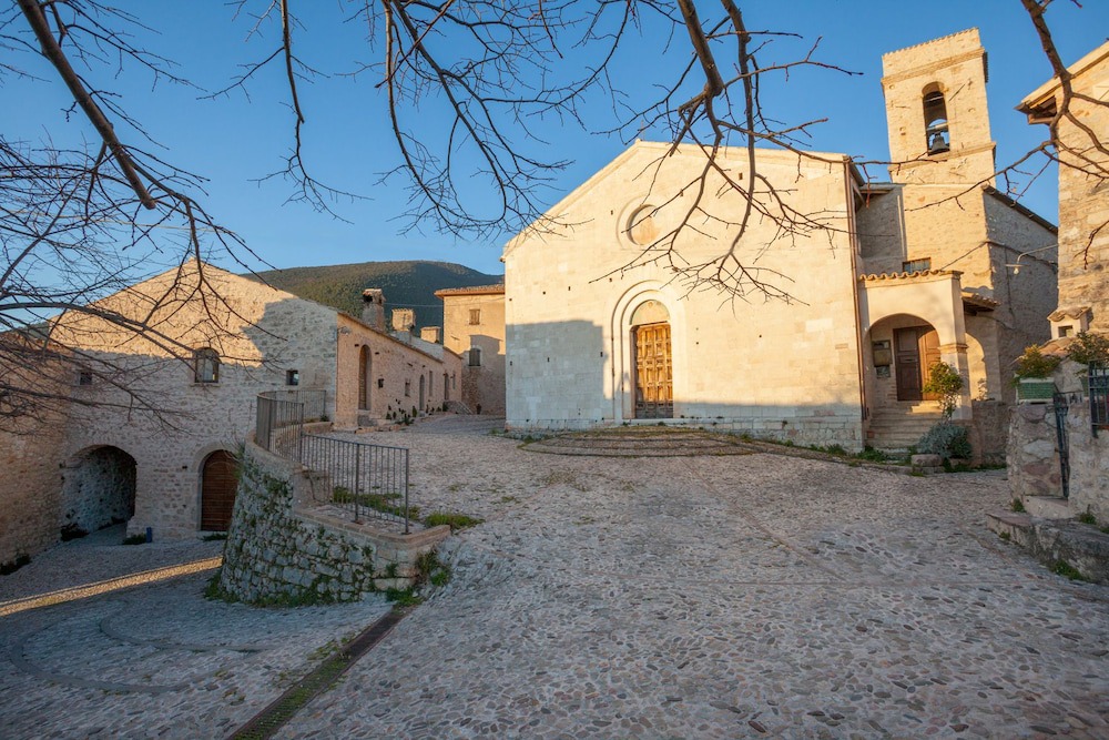 Campello sul Clitunno Hotel | Il Castello di Campello