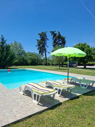Direttissima del Conero House | IL CUORE DEL CONERO - CASALE CON PISCINA, Natura e Relax